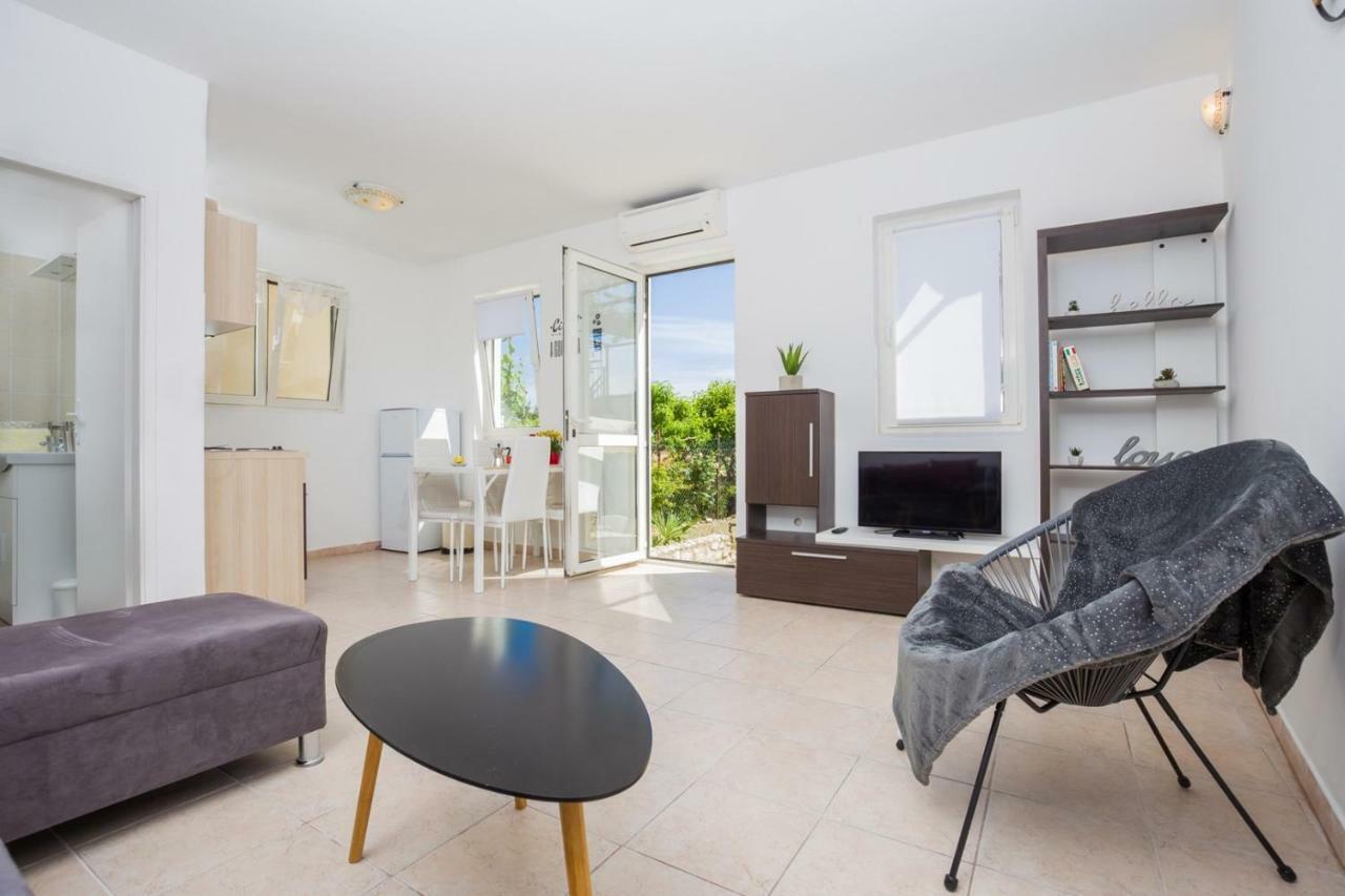 Apartment Kucera Rovinj Extérieur photo