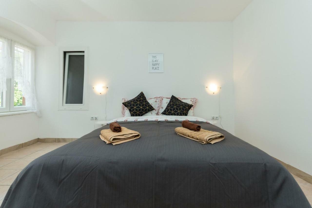Apartment Kucera Rovinj Extérieur photo
